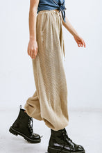 Load image into Gallery viewer, A CHILL MOMENT JOGGER PANTS
