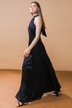 Load image into Gallery viewer, LOOKBOOK FAVORITE WOVEN MIDI DRESS
