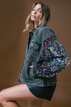 Load image into Gallery viewer, GOING THERE WASHED DENIM JACKET

