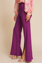 Load image into Gallery viewer, HEY DARLING WOVEN FLARE PANTS
