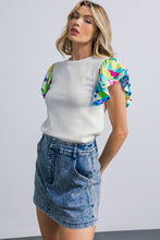 Load image into Gallery viewer, GLITTERY GLEE SWEATER TOP
