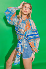 Load image into Gallery viewer, LOVELY FAME WOVEN TOP
