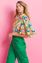 Load image into Gallery viewer, READY TO GET AWAY WOVEN TOP
