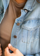 Load image into Gallery viewer, Shea Lightweight Denim Jacket
