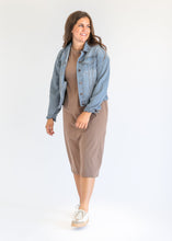 Load image into Gallery viewer, Shea Lightweight Denim Jacket

