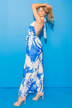 Load image into Gallery viewer, HERE FOR THE VACATION WOVEN JUMPSUIT
