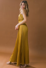 Load image into Gallery viewer, BLISSFUL LOVE WOVEN JUMPSUIT
