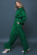 Load image into Gallery viewer, SHE'S IRRESISTIBLE WOVEN JUMPSUIT
