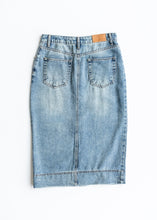 Load image into Gallery viewer, Skylar Button Front Midi Skirt
