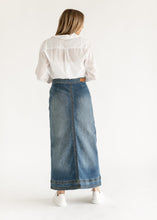 Load image into Gallery viewer, Sutton Side Zip A-line Denim Maxi Skirt
