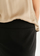 Load image into Gallery viewer, Wanda Classic Pencil Midi Skirt
