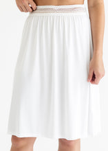 Load image into Gallery viewer, Women&#39;s Half Slip
